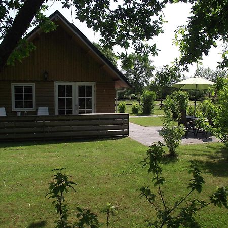 Vakantiehuisjes Landgoed Sonneborghe Kollumerzwaag Buitenkant foto