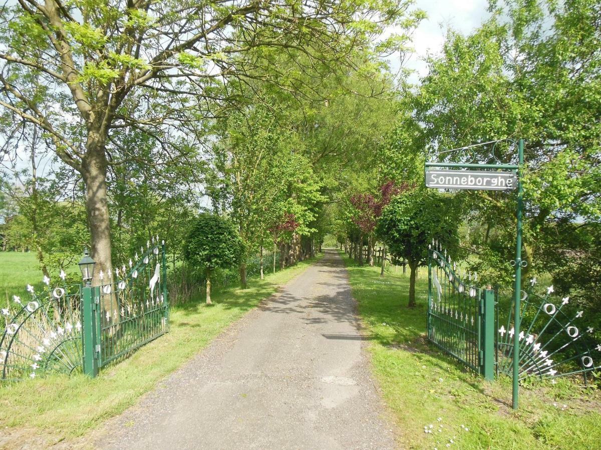 Vakantiehuisjes Landgoed Sonneborghe Kollumerzwaag Buitenkant foto