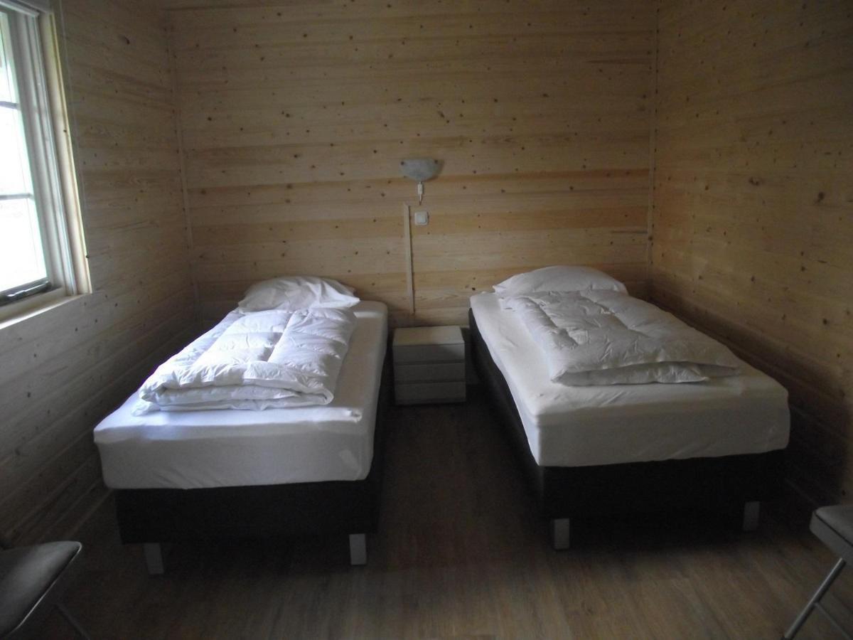 Vakantiehuisjes Landgoed Sonneborghe Kollumerzwaag Buitenkant foto